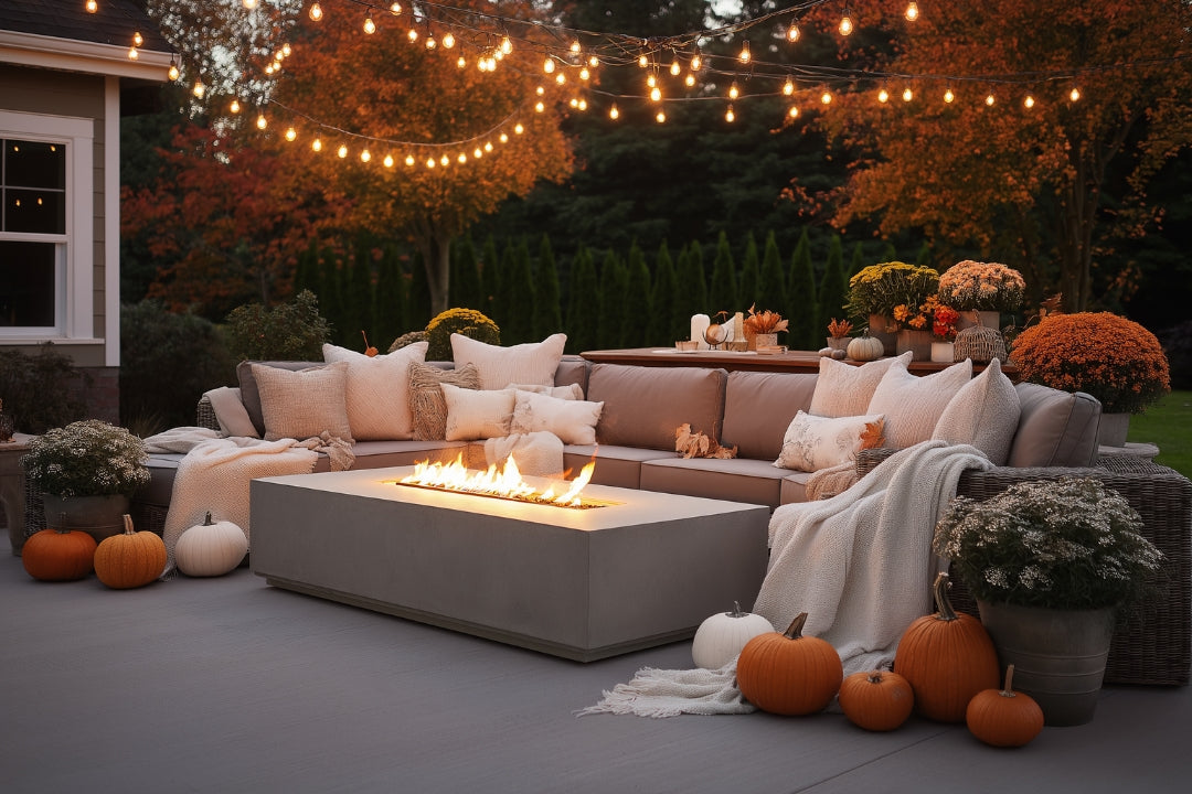 Cozy Outdoor Fall Decor: Fire Pit Ideas and Stylish Furniture Tips