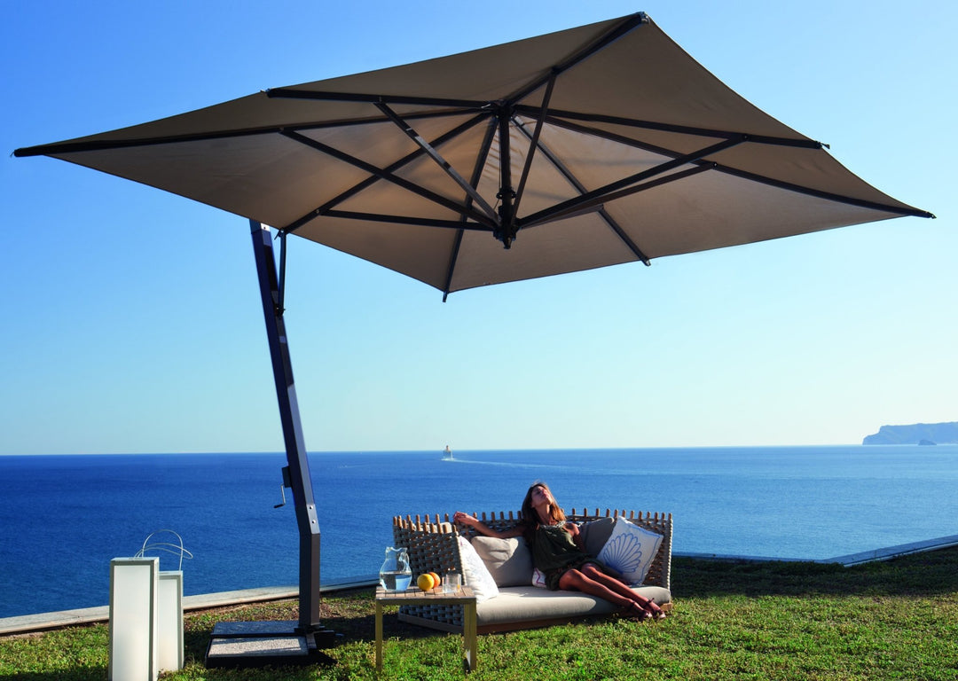 What is the difference between valance and market edge umbrellas? | Starfire Direct