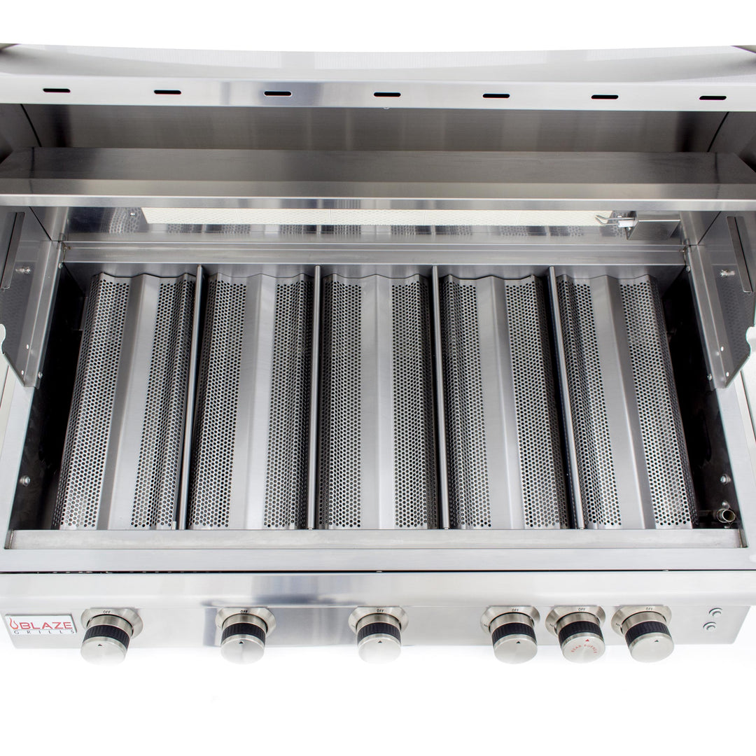 Blaze 5 Burner LTE Grill with Built-In Lights